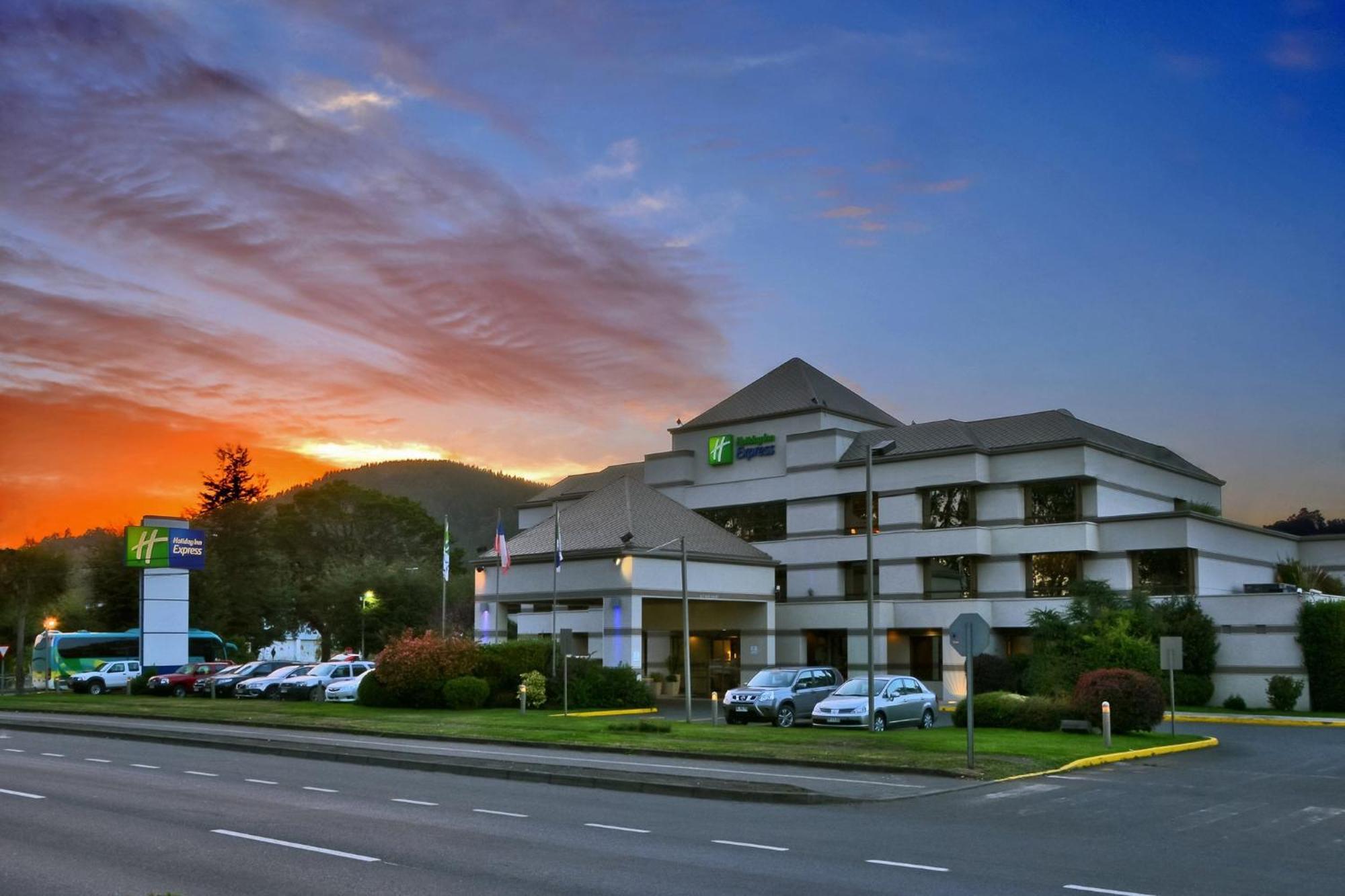 Holiday Inn Express - Temuco By Ihg Eksteriør bilde